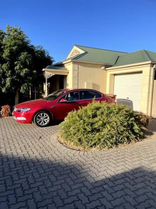 Tasha'S Apartments In Angle Park - N38 Woodville Exterior photo